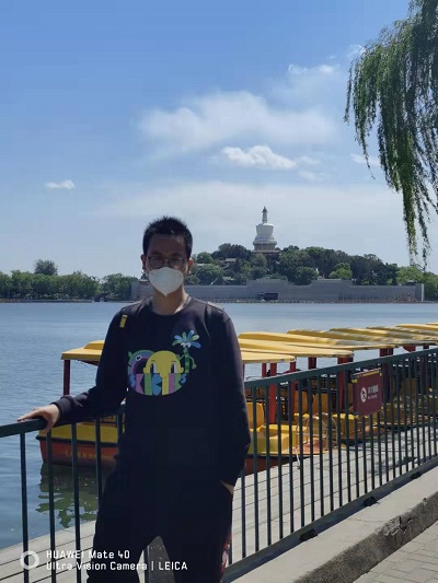 石油工程学院+刘新希+生活照.jpg